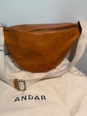 Andar Tatum Sling Bum bag